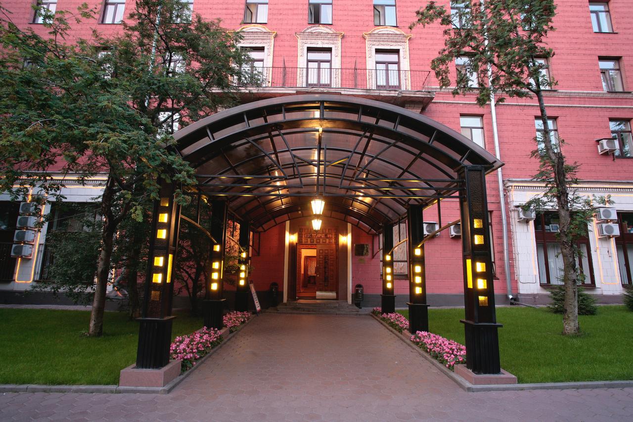 отели в центре москвы